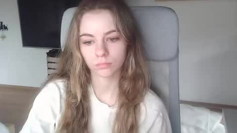 AriaCreazy online show from March 1, 8:25 am