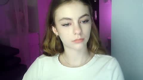 AriaCreazy online show from December 16, 3:43 pm