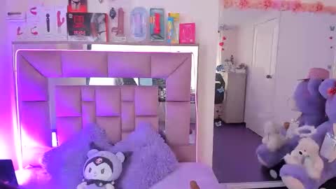 ariadnacappelletty online show from March 11, 5:04 pm