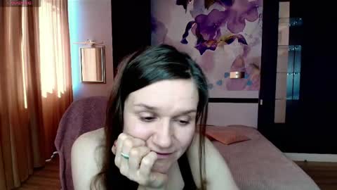 AriaGray online show from April 13, 11:55 am