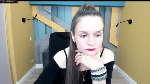 AriaGray online show from September 18, 12:58 pm