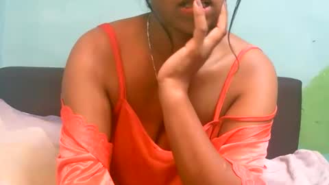 ariah13 online show from March 3, 7:25 am