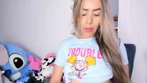 Ariana online show from July 8, 11:18 pm