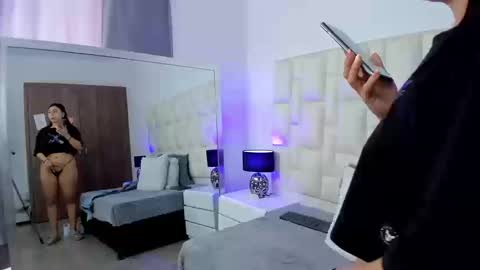  ariana  online show from September 10, 6:52 pm