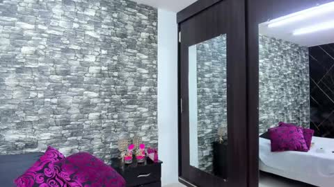 Ariana online show from February 2, 12:13 pm