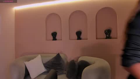 Ariana Dumont online show from March 31, 11:43 am