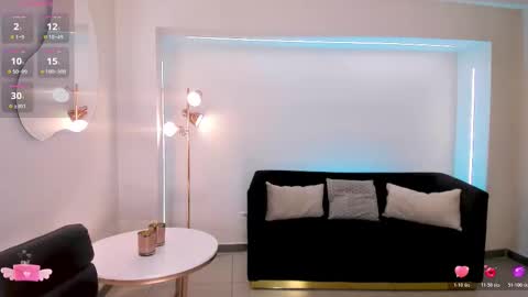 Ariana Dumont online show from March 19, 11:36 am