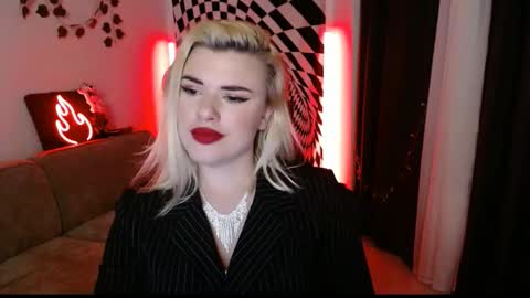 Mistress Ariana online show from February 18, 5:34 pm