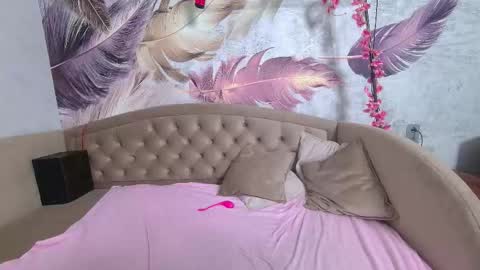 arianna_flower online show from September 18, 12:53 am