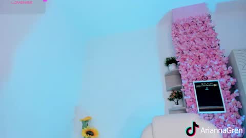 Arianna online show from September 27, 3:41 pm