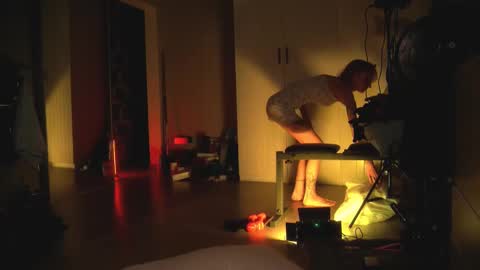 Olivka online show from February 9, 5:50 am