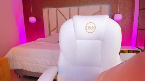 Arianna online show from February 20, 7:41 pm