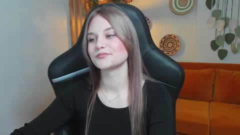 Aria online show from September 23, 6:06 pm