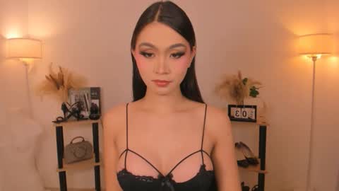 MIRA GREYSON online show from February 7, 11:47 am