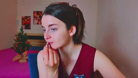 arielstonks_lovee online show from December 19, 2:01 am