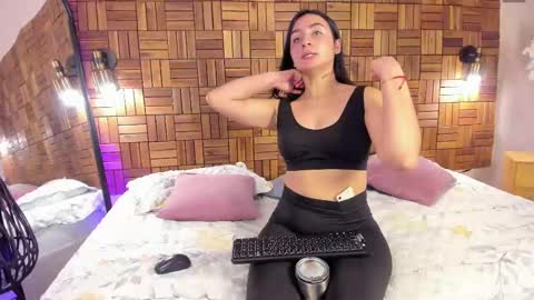 ARIANNA online show from February 20, 8:25 pm