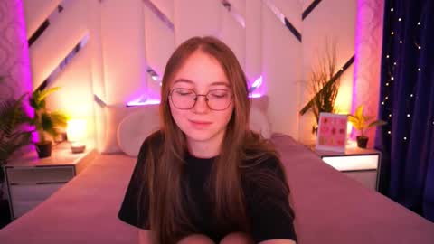 arrinawair online show from February 19, 9:53 am