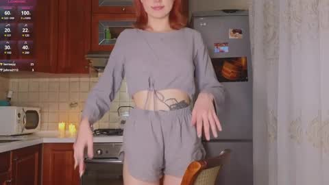 SEE U THURSDAY  online show from December 27, 11:10 pm