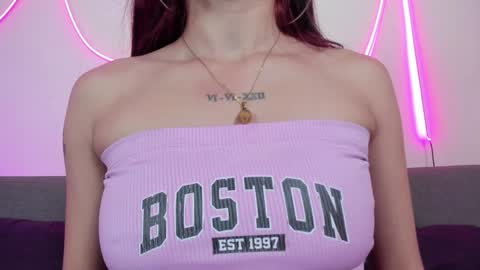 MIA OF artmiajoy online show from December 10, 11:00 am