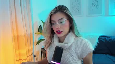 Zahaara online show from March 5, 10:01 pm