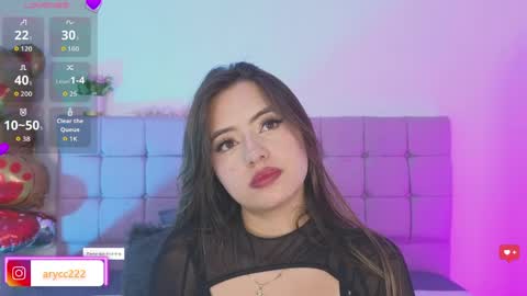 arycooper_ online show from April 14, 11:43 am