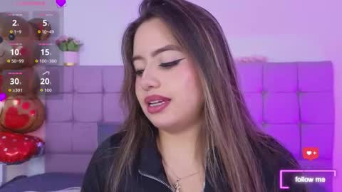 arycooper_ online show from March 19, 12:53 pm