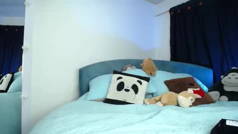  Aschly  online show from September 9, 1:33 pm