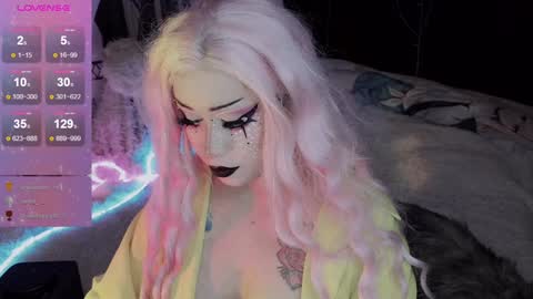 Sasha next stream December 4st  at  0000- 0030 am German time online show from December 18, 10:46 pm