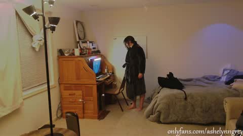 Ashelynn Grey online show from February 15, 8:54 am