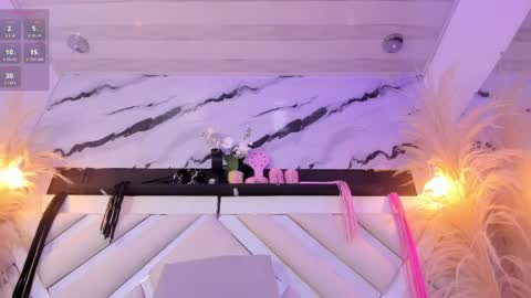 ashley_7777 online show from April 4, 1:43 pm