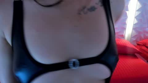 ashley_7777 online show from September 28, 6:13 pm