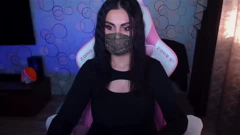   Yasmina   online show from October 3, 5:45 am