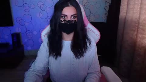   Yasmina   online show from October 19, 4:25 am