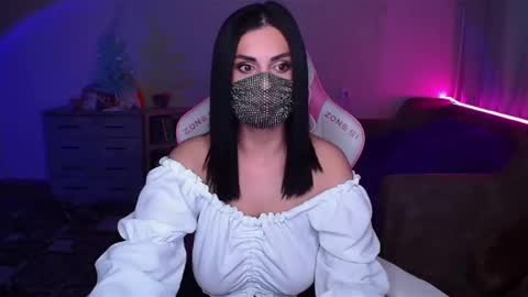   Yasmina   online show from February 1, 3:52 am