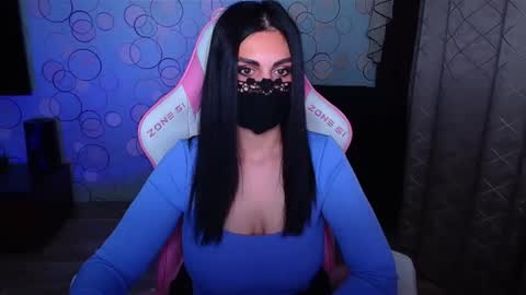   Yasmina   online show from November 18, 4:57 am