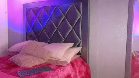 Ashley online show from January 7, 6:06 am