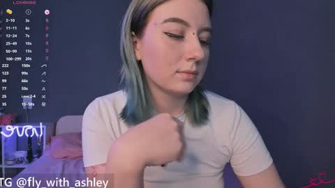 ashley_fly online show from December 5, 6:13 am