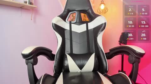 ASHLEY online show from January 16, 12:31 pm