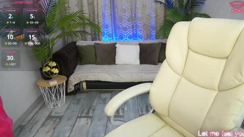 ashleybaee online show from April 5, 1:54 pm