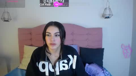 kylie online show from March 1, 3:32 am