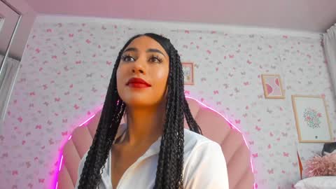 Ashly online show from December 28, 11:52 am