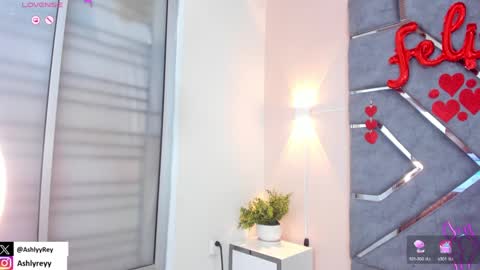 Ashly  online show from February 21, 10:26 pm