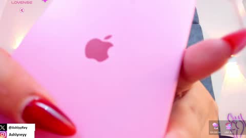 Ashly  online show from January 13, 10:56 pm