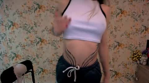 asia_n_ online show from January 31, 7:29 am