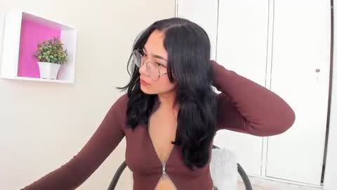 Camila online show from February 11, 6:01 pm