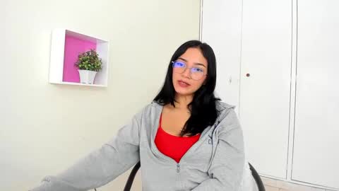 Camila online show from February 17, 12:49 pm