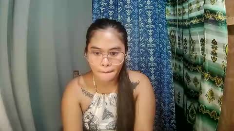 asian_nova online show from December 15, 8:36 pm