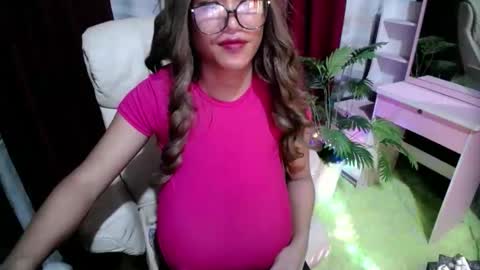 Lovely online show from April 16, 9:39 pm