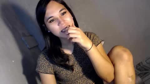 Ayesha online show from November 24, 4:09 pm