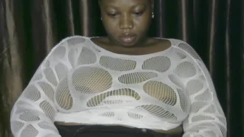assplaybuttom online show from July 19, 8:38 am